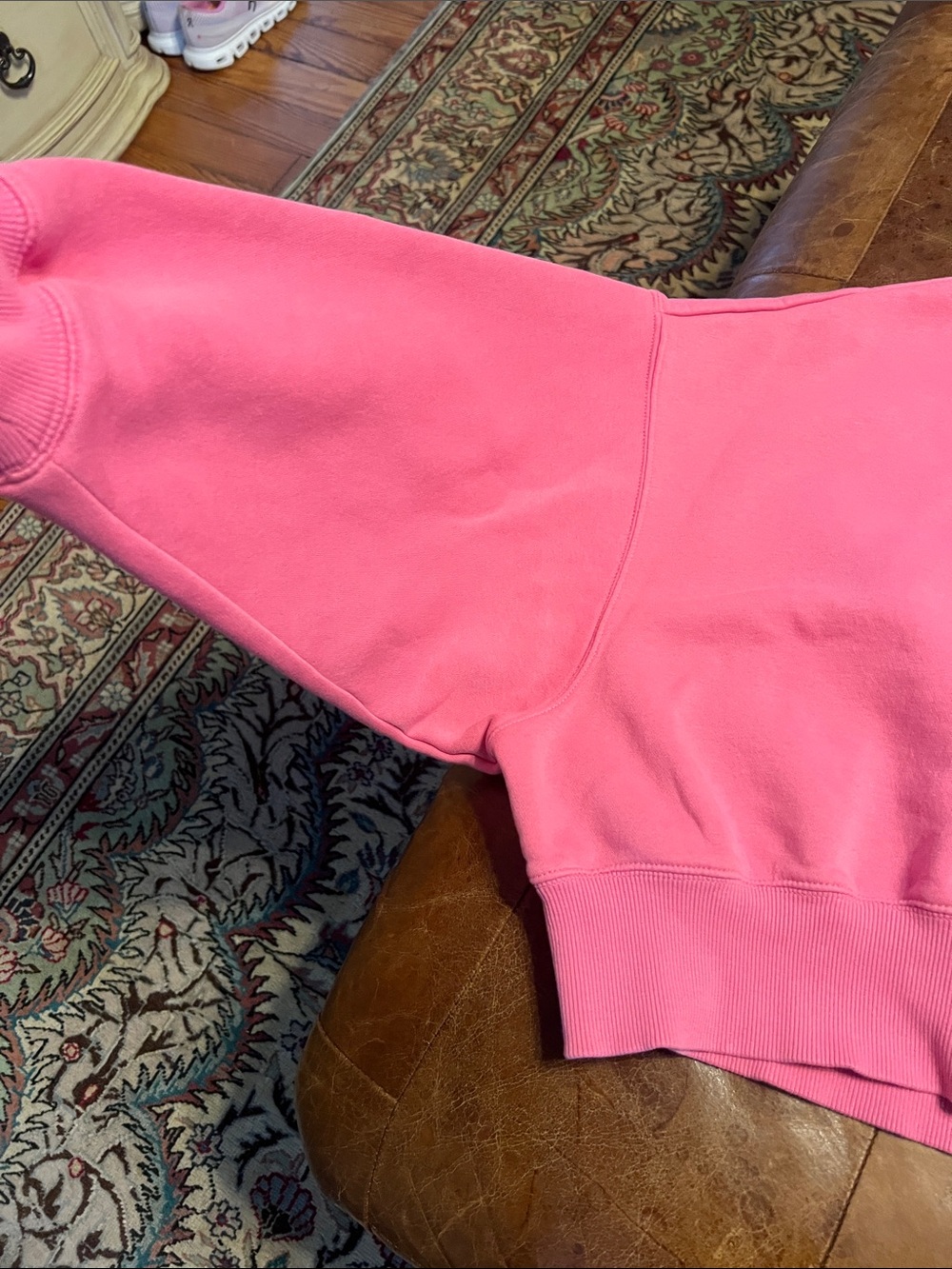 Nike Phoenix black oversized cropped sweatshirt pink womens size medium - Picture 4 of 4